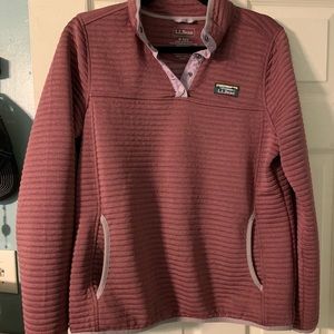L.L. Bean Airlight knit pullover, size medium